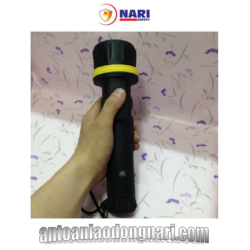 ĐÈN PIN CHỐNG KHÓI